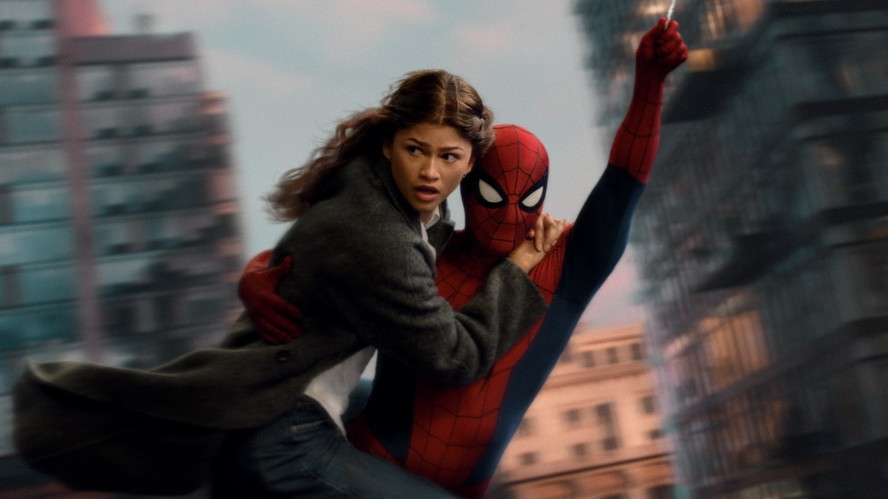 Zendaya e Tom Holland em cena de Homem-Aranha: Um novo dia