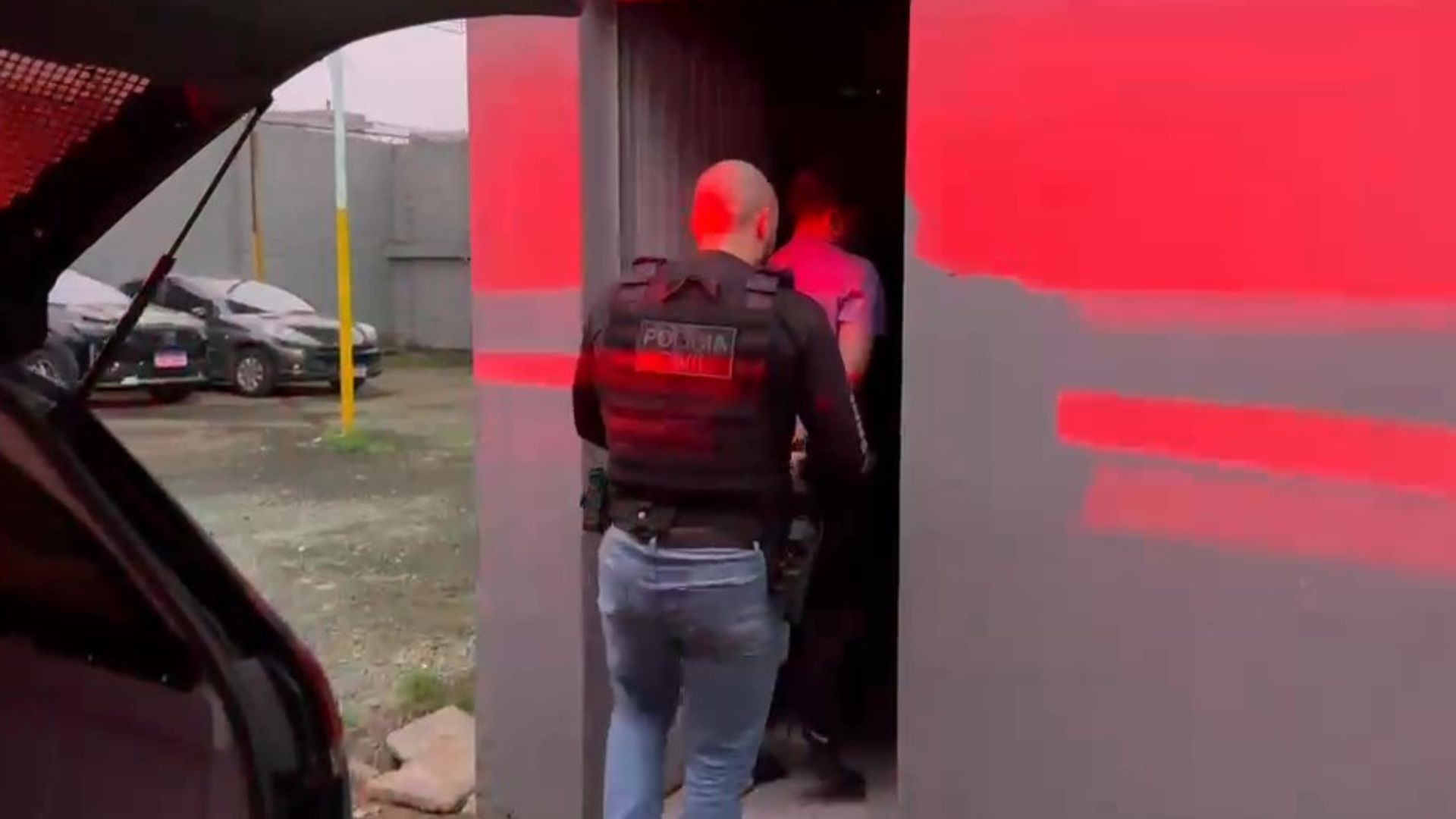 Homem preso pela Polícia Civil em Canoas