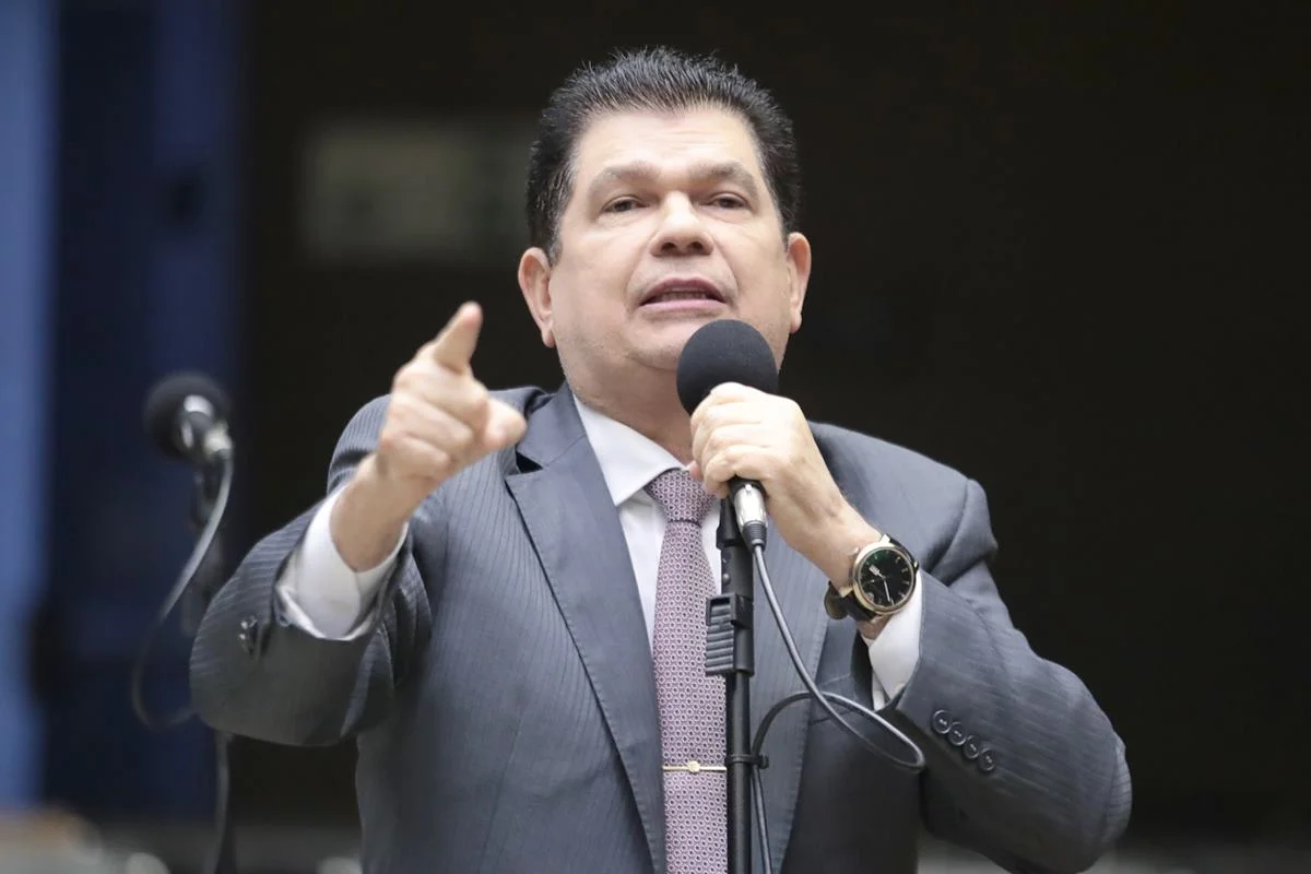 Deputado federal Mauro Benevides Filho