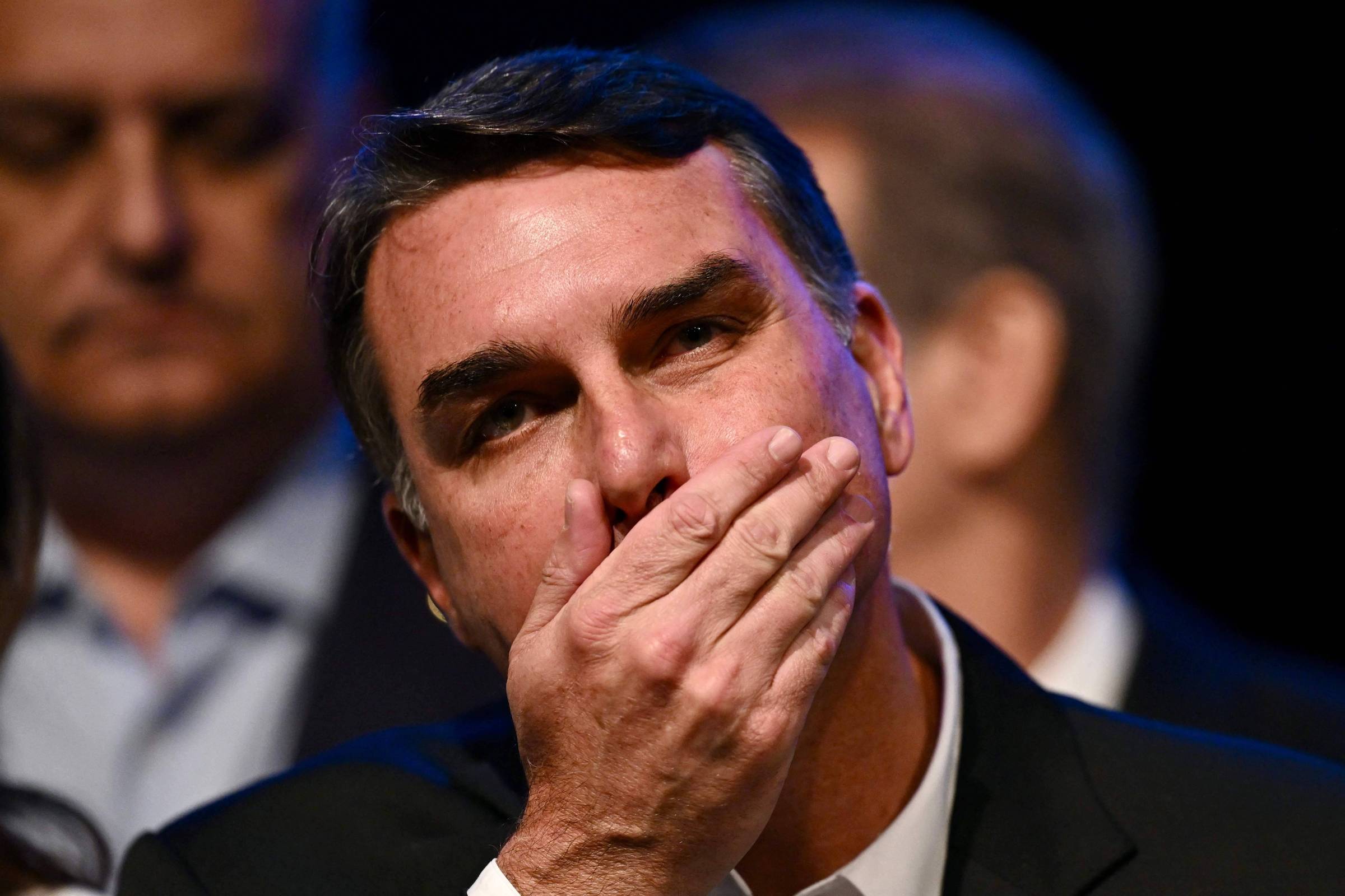 Flávio Bolsonaro em retrato
