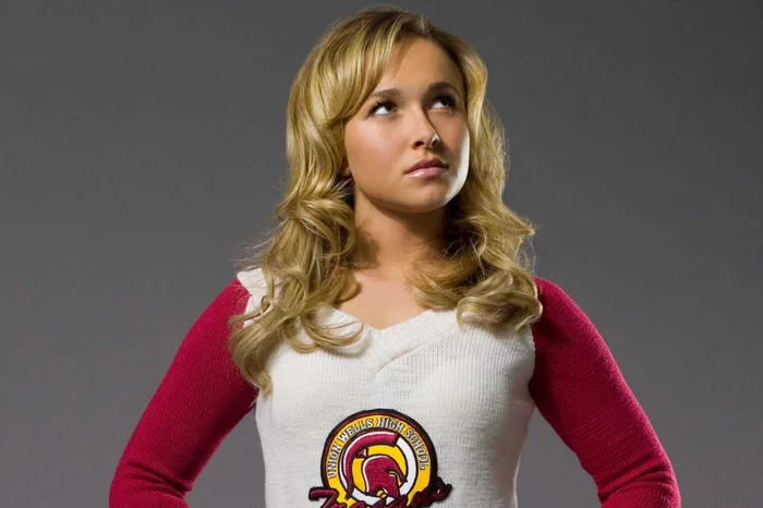Hayden Panettiere como Claire Bennet na série Heroes