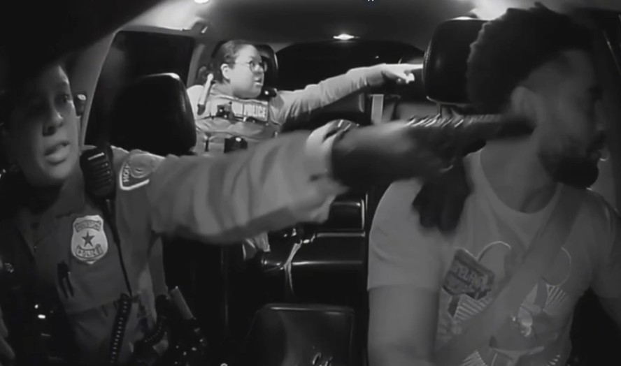 Motorista de Uber durante perseguição policial em Houston
