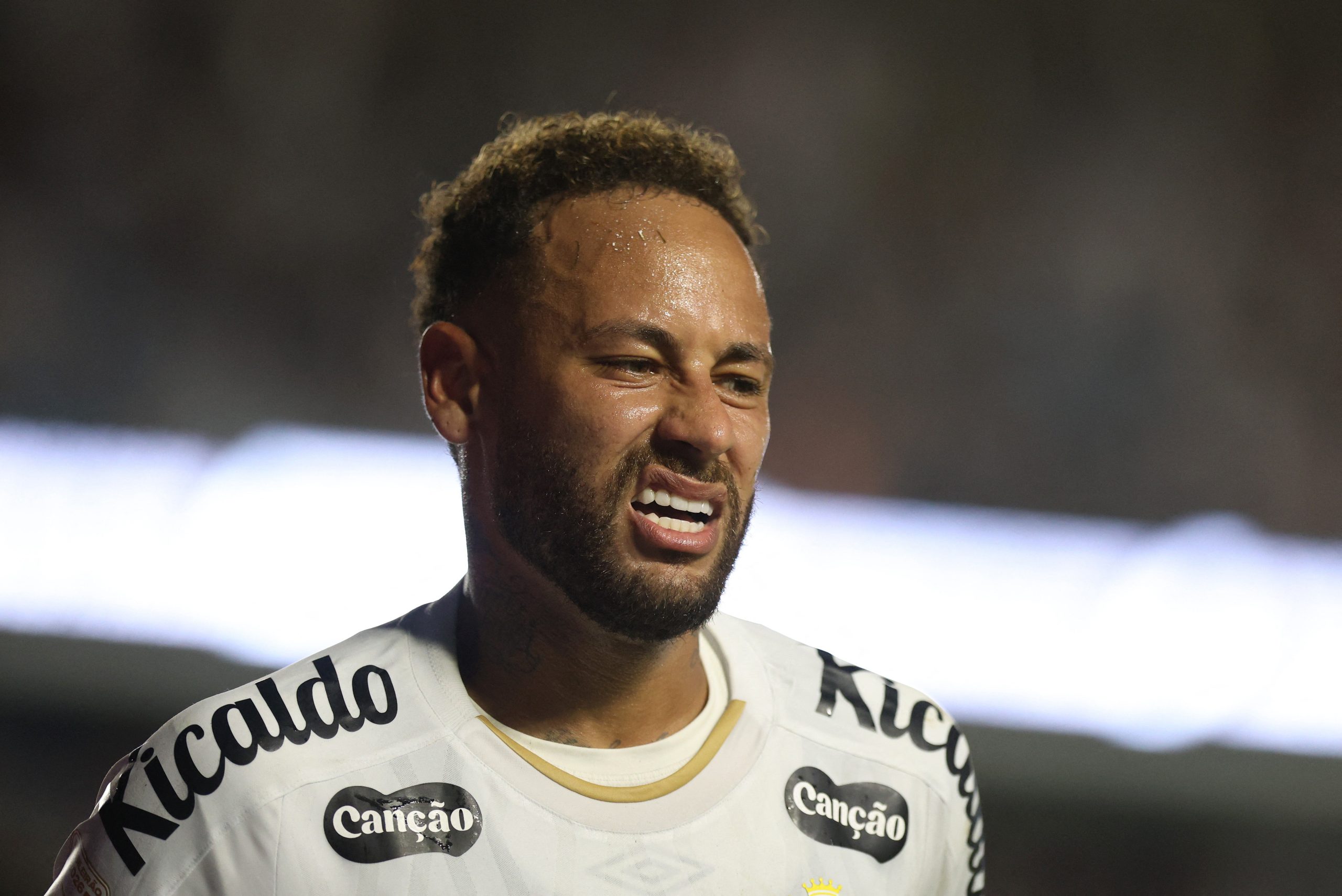 Neymar em campo pelo Santos