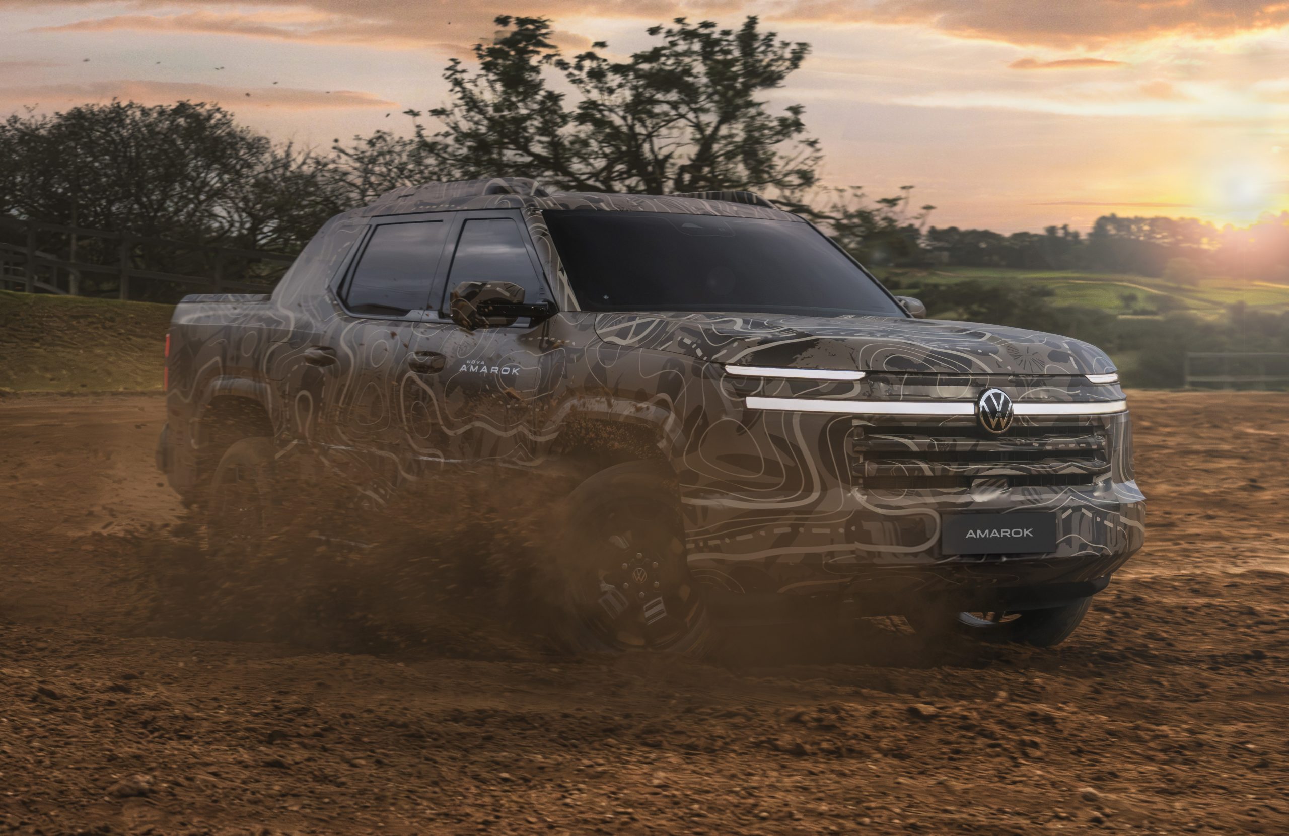 Nova geração da Volkswagen Amarok camuflada