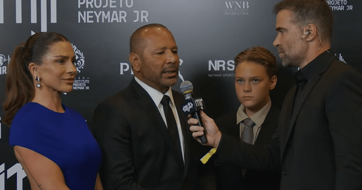 Neymar Pai e Davi Lucca durante entrevista