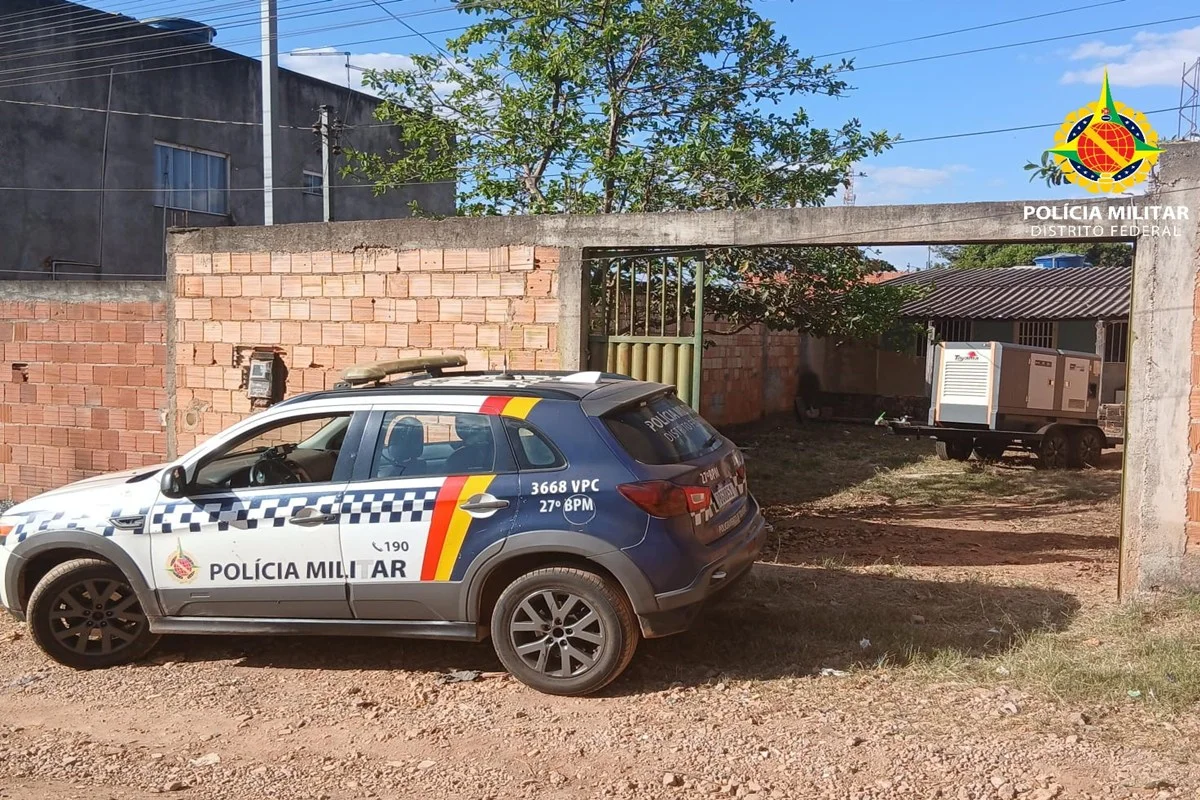 Gerador e reboque recuperados pela Polícia Militar do Distrito Federal
