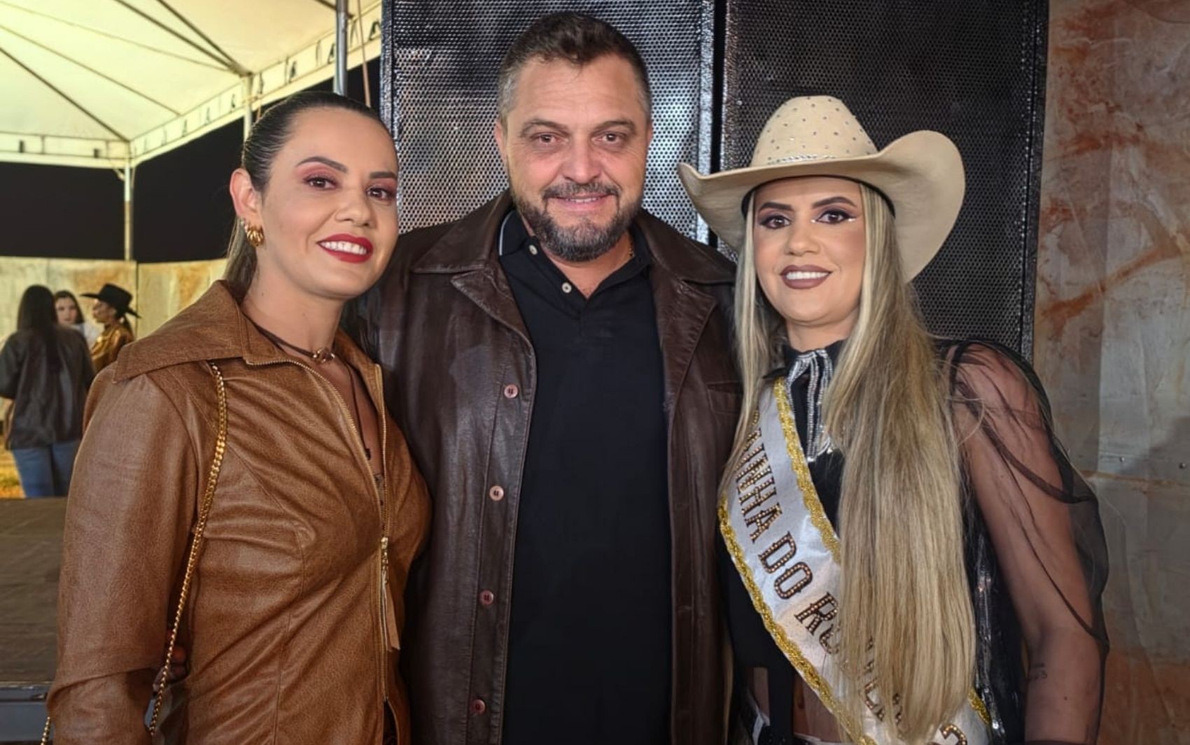 Lara Alves Rueda, Laila e Maicon Rueda