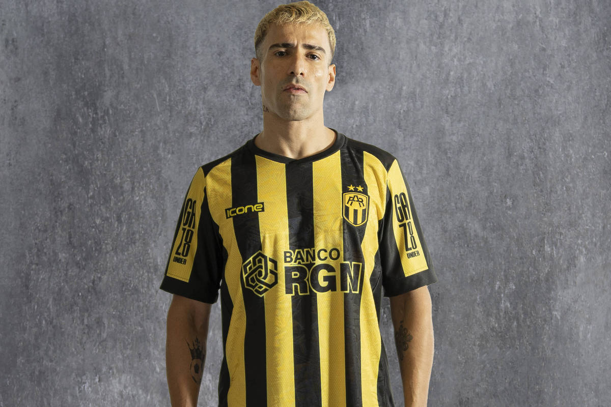 Ramiro Martinez como Nacho em Jogada de Risco