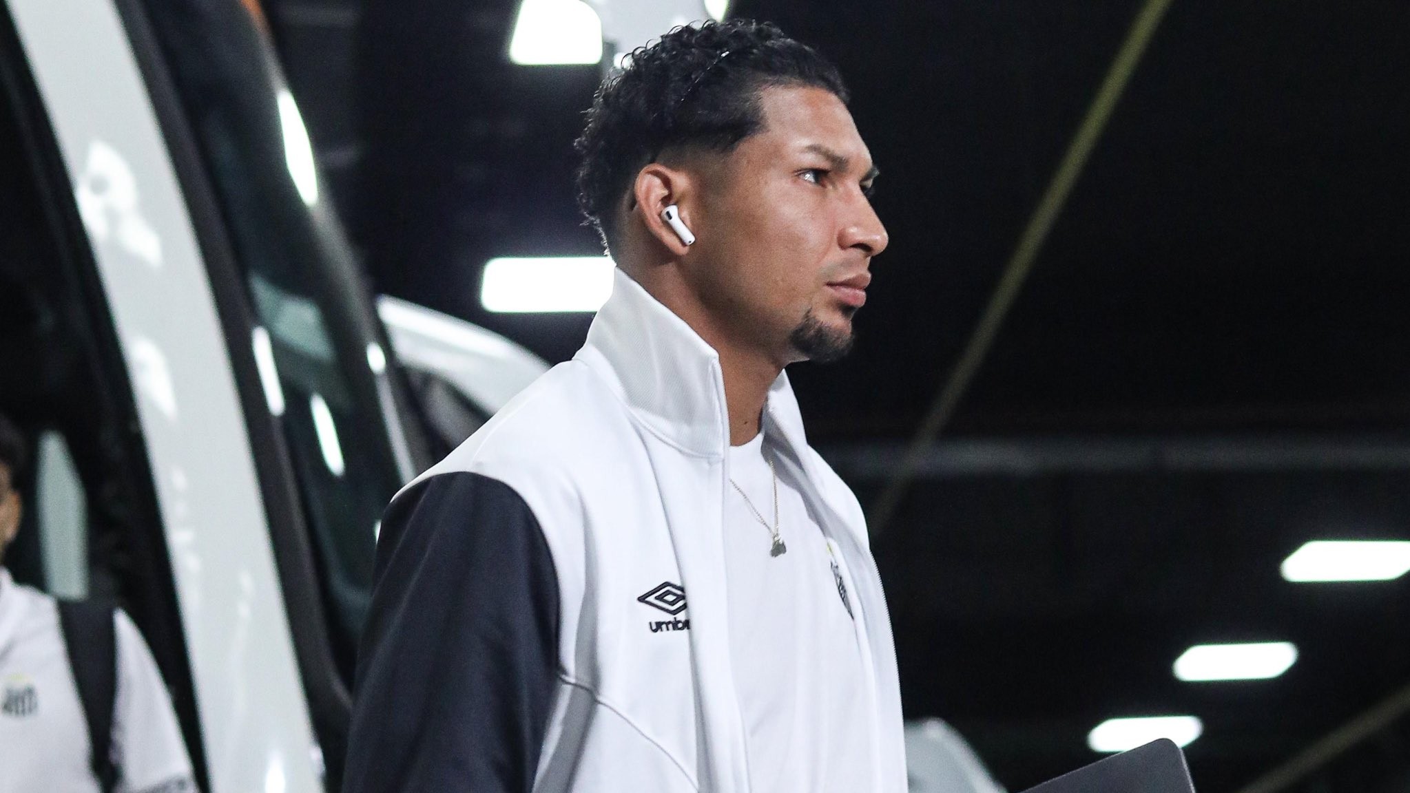 Rony, atacante do Santos