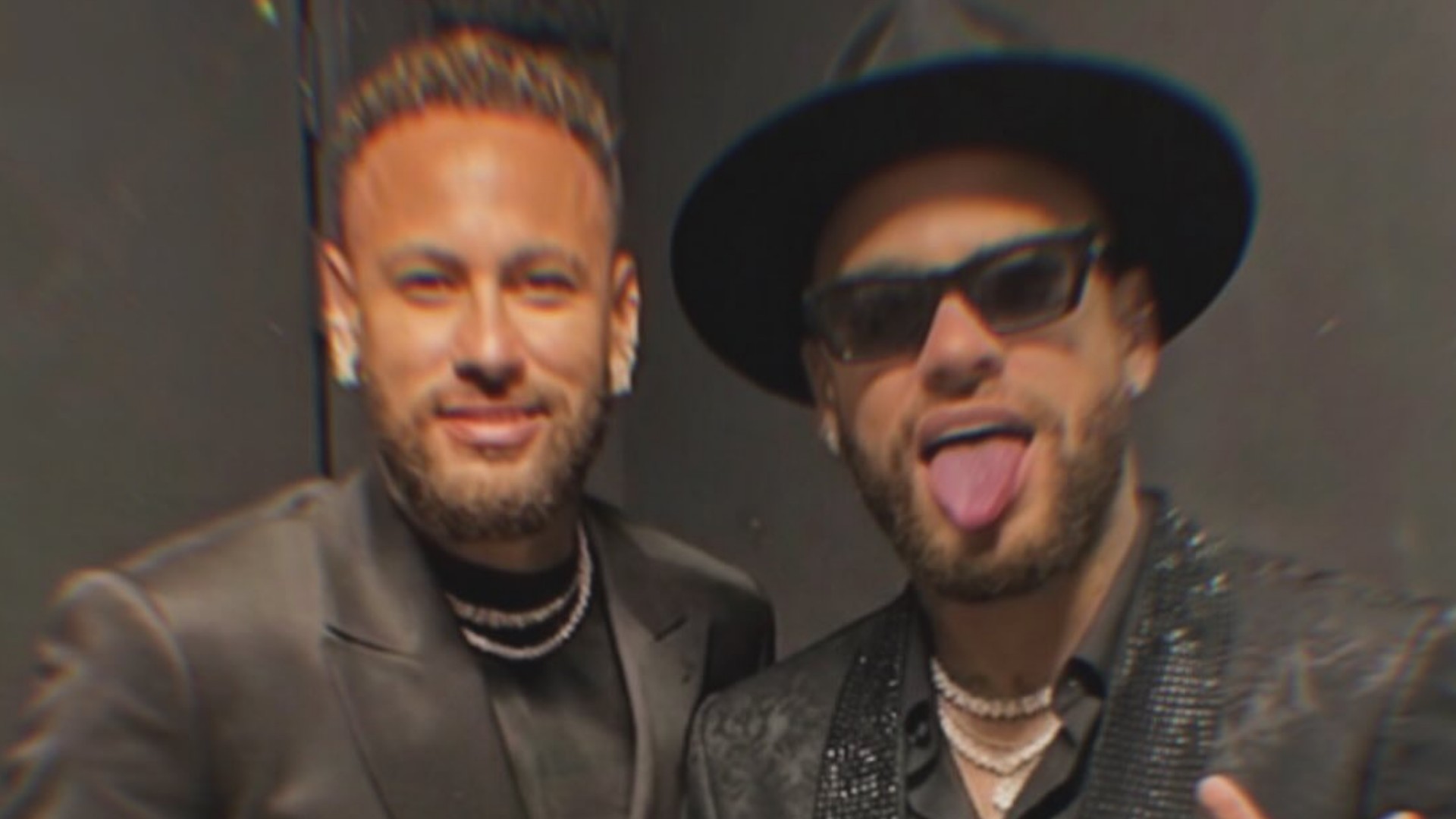 Neymar ao lado de Eigon Oliver, seu sósia