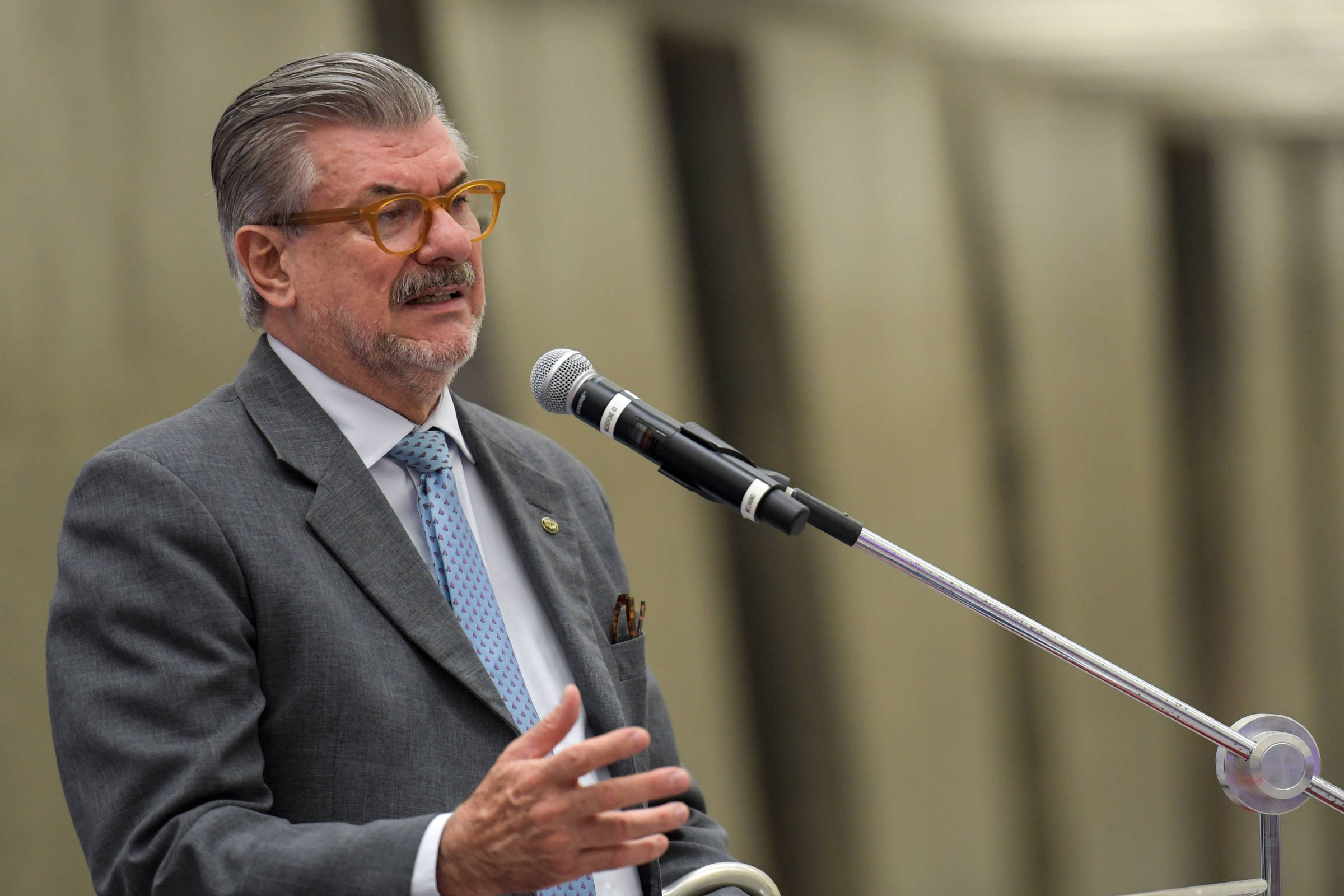Ministro Marco Buzzi em lançamento de livro no Espaço Cultural do STJ