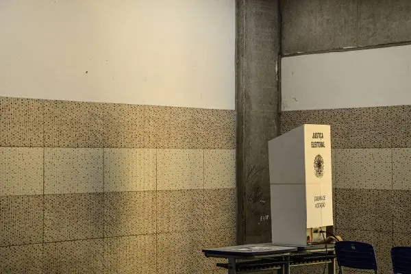 Denúncias de assédio eleitoral disparam no 2º turno e chegam a quase 2 mil