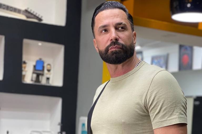 Latino