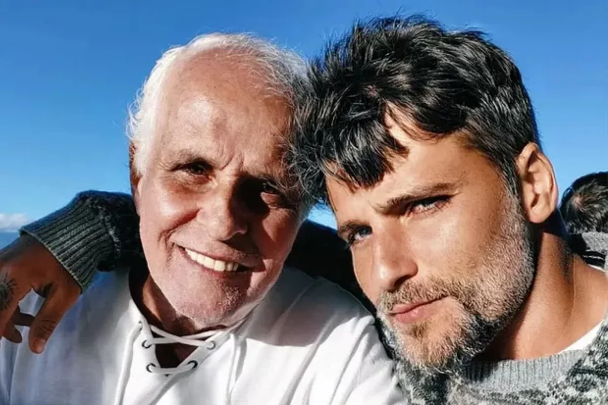 Bruno Gagliasso e Paulo César Marques plantam uma árvore