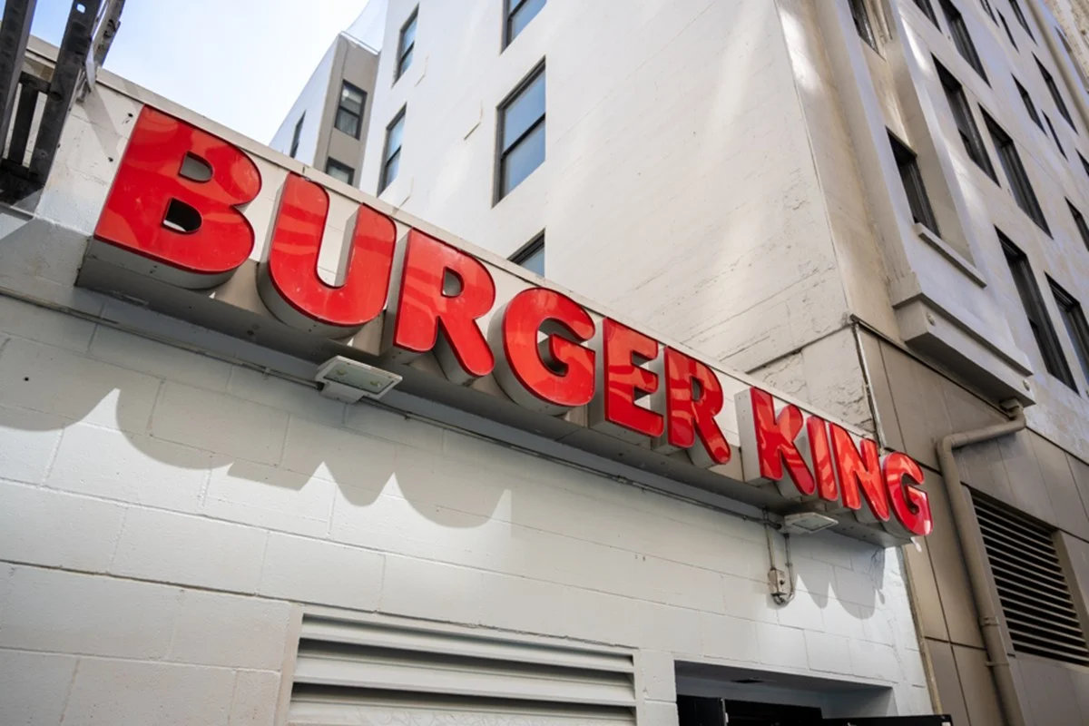 Fachada de restaurante Burger King