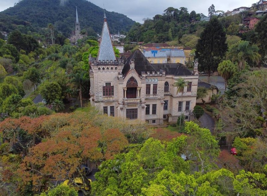 Palacete Villa Itararé no Centro de Petrópolis