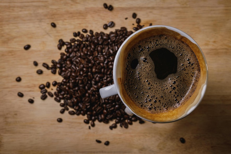 Xícara de café preto