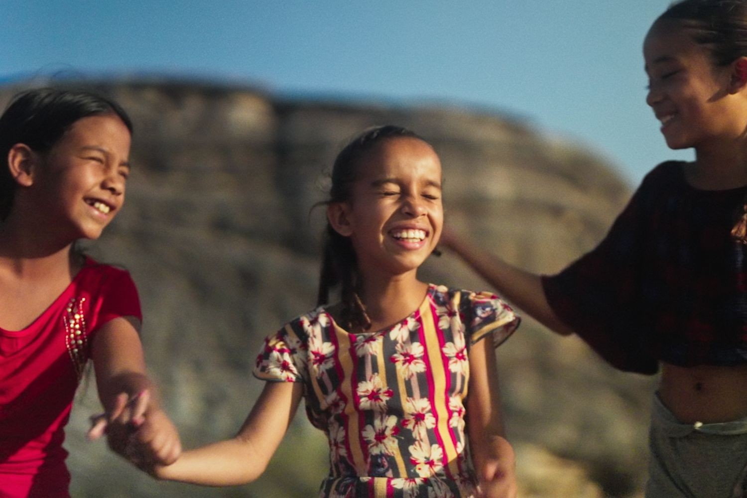 Meninas participantes do documentário A Fabulosa Máquina do Tempo