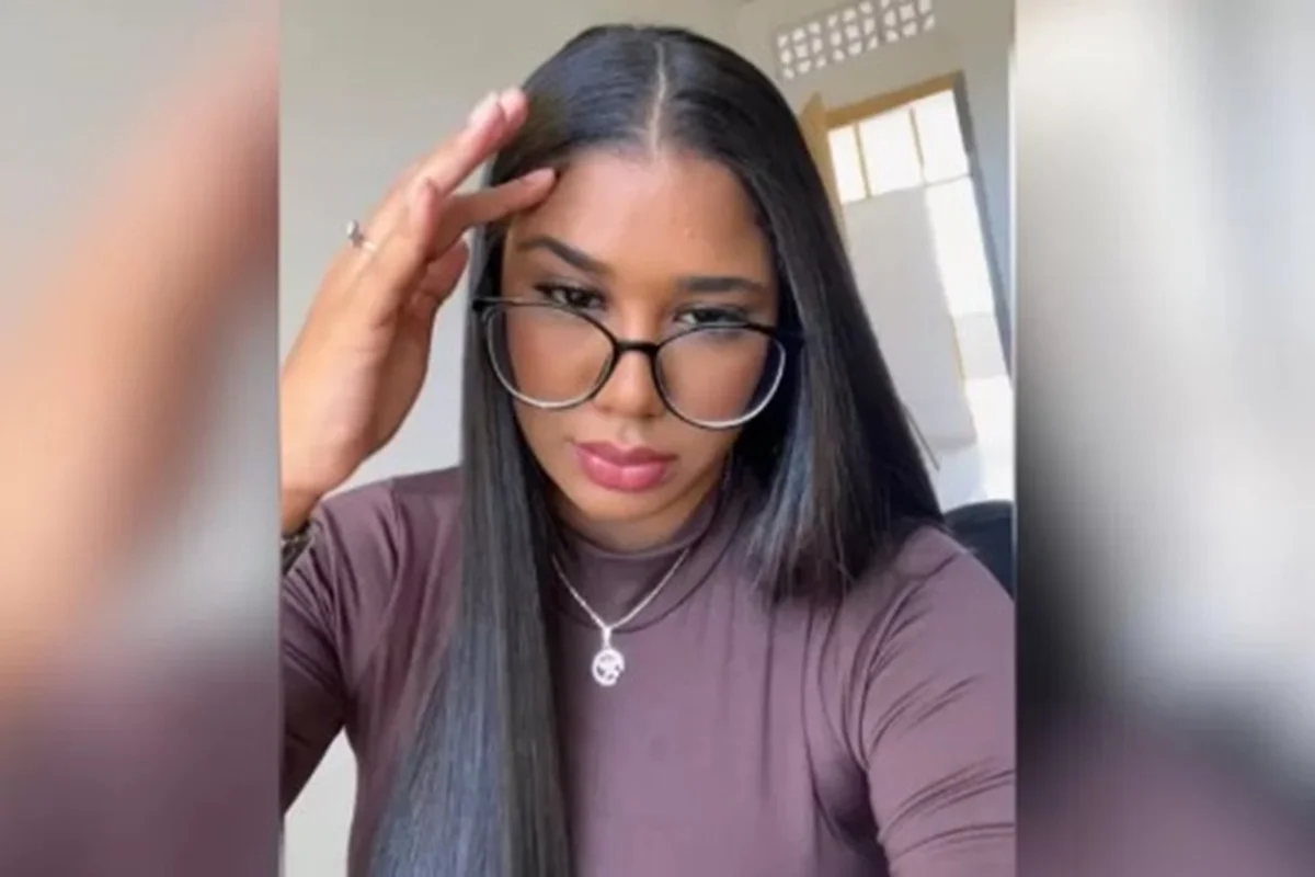 Brenda Nicole Alves Brandão