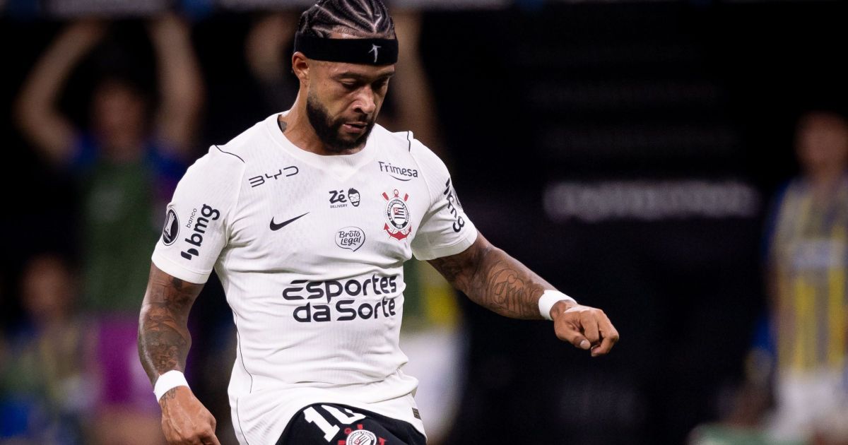 Memphis Depay, atacante do Corinthians