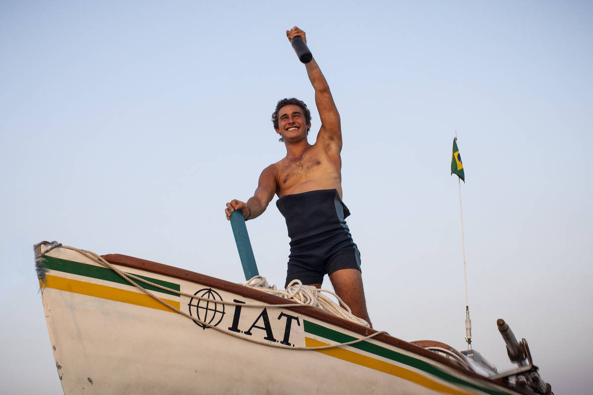 Filipe Bragança como Amyr Klink no filme “100 Dias”