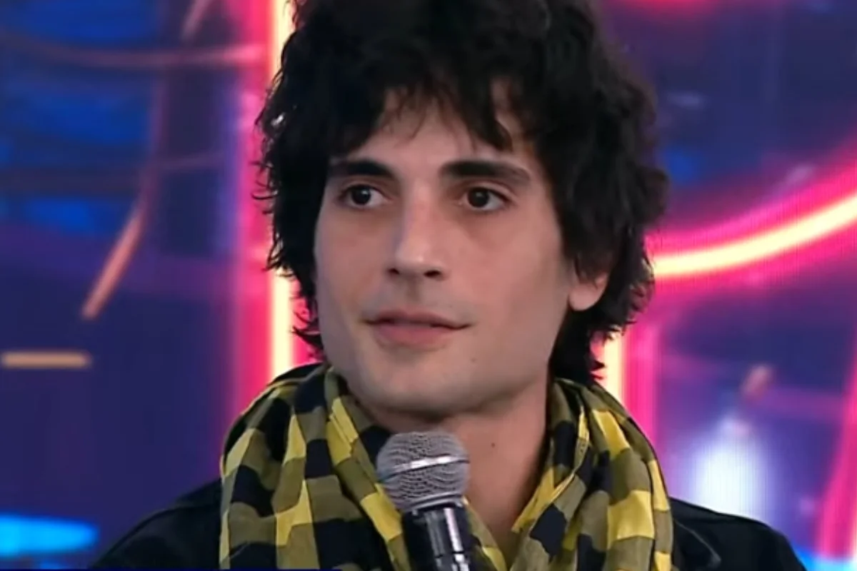 Fiuk durante entrevista