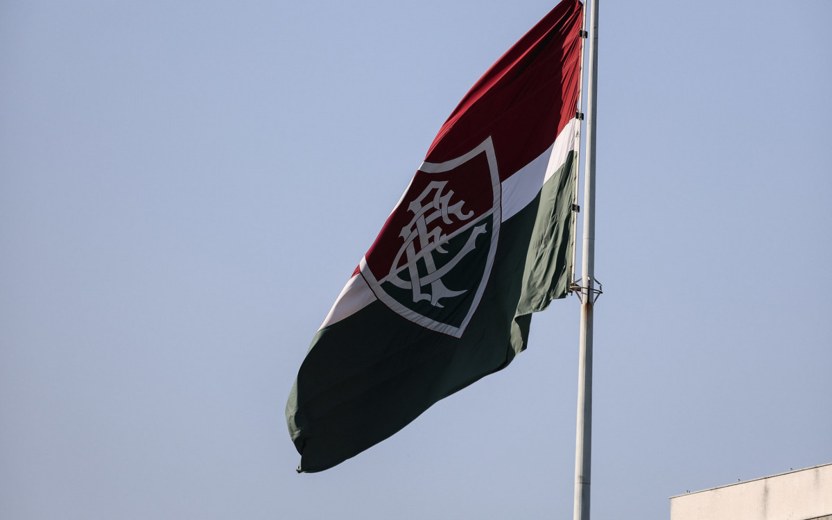 Bandeira do Fluminense no CT Carlos Castilho