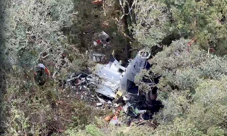 Helicóptero encontrado após queda na Serra Catarinense