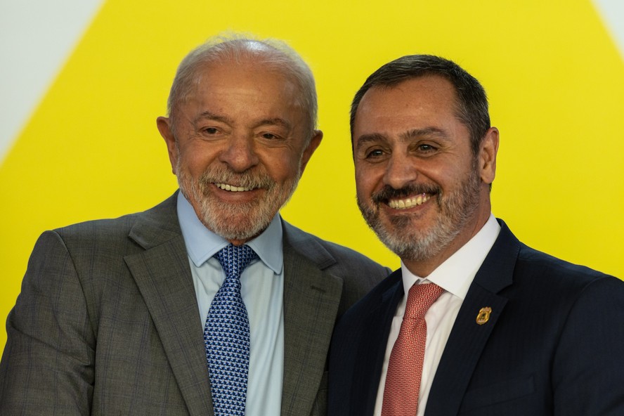 Lula ao lado de Andrei Rodrigues no Palácio do Planalto