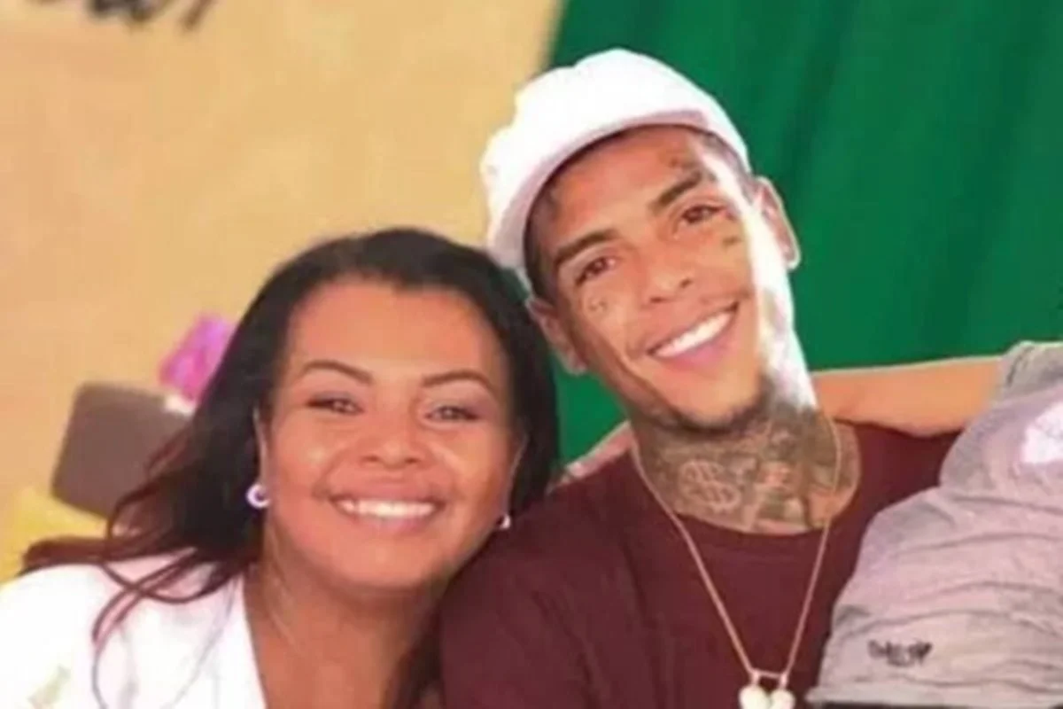 Val Negra e MC Kevin juntos