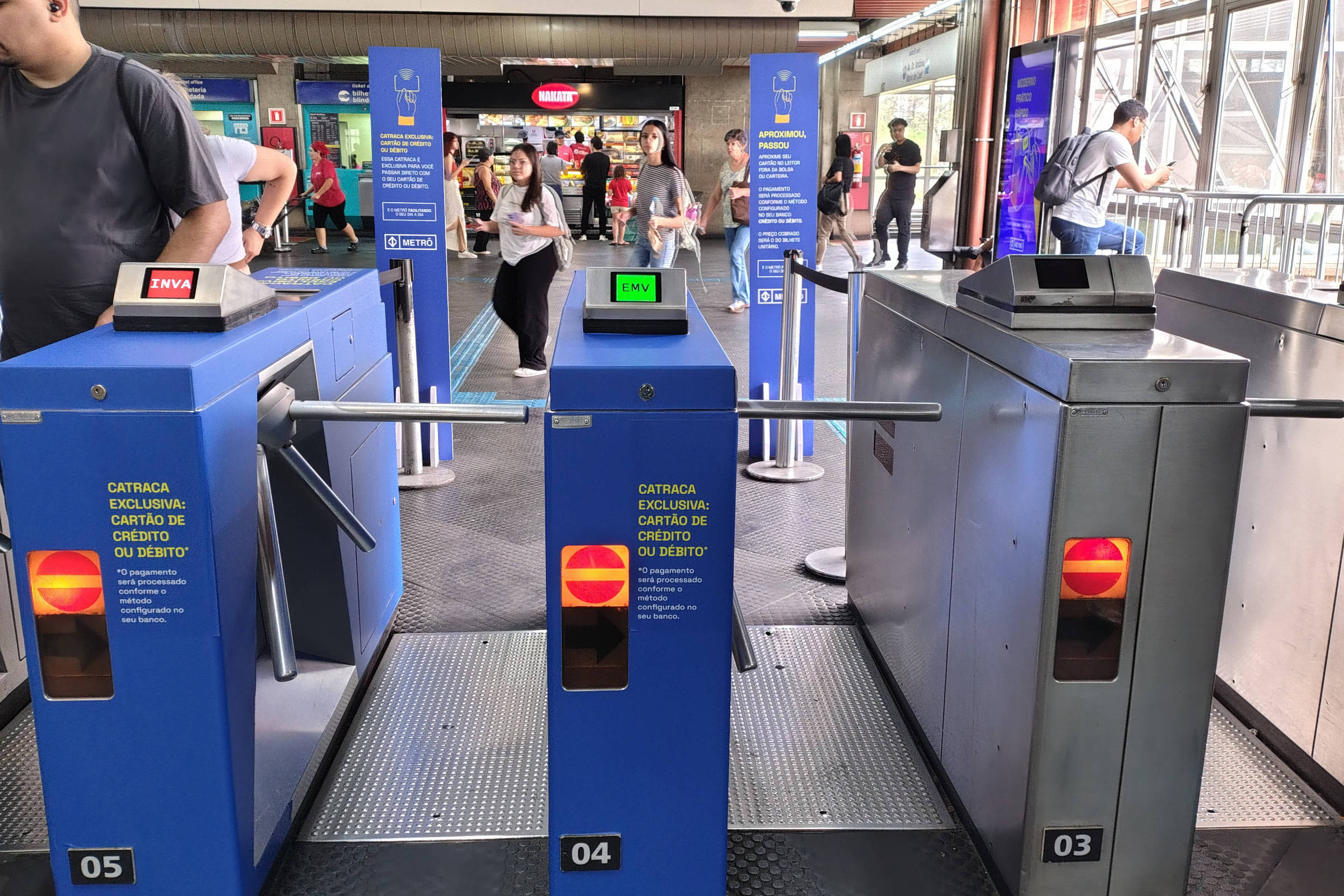 Catraca do Metrô de São Paulo na estação Tucuruvi
