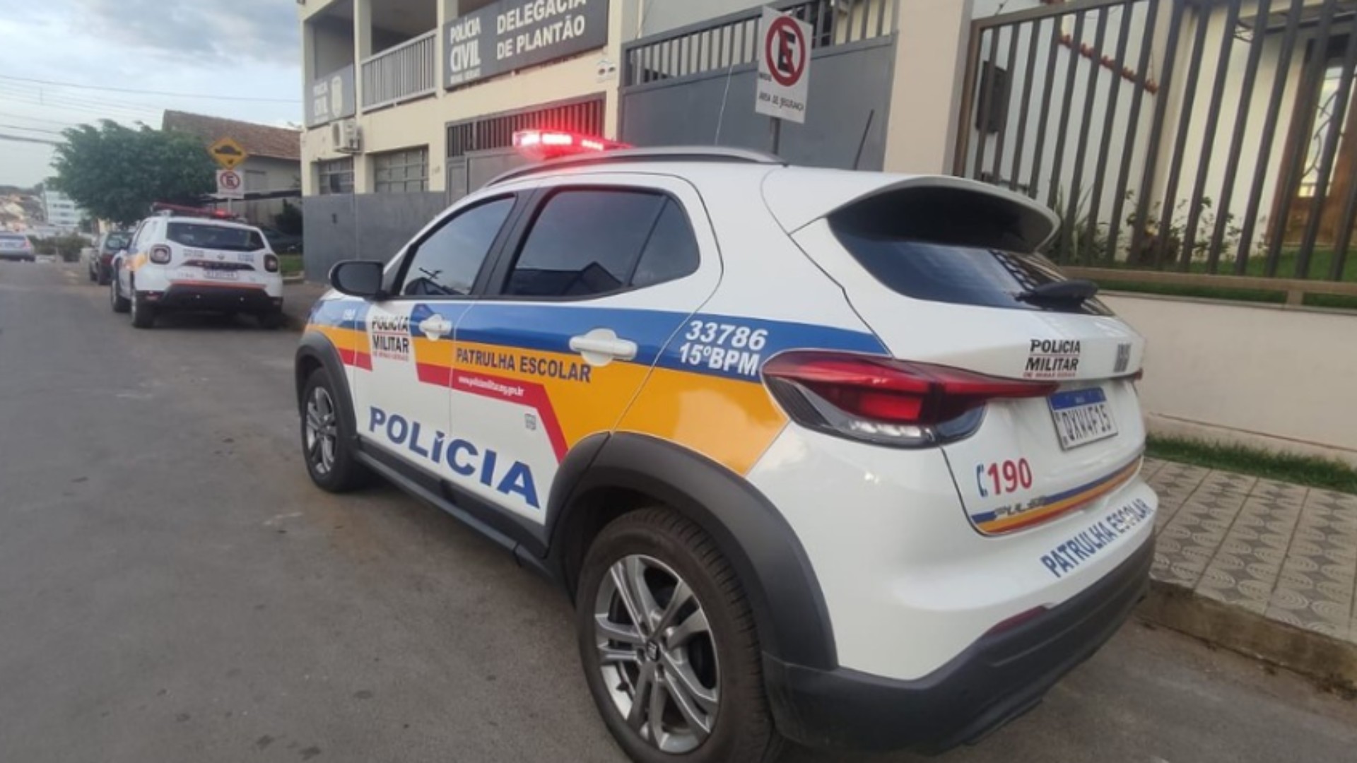 Homem suspeito de agredir ex-companheira em Patos de Minas