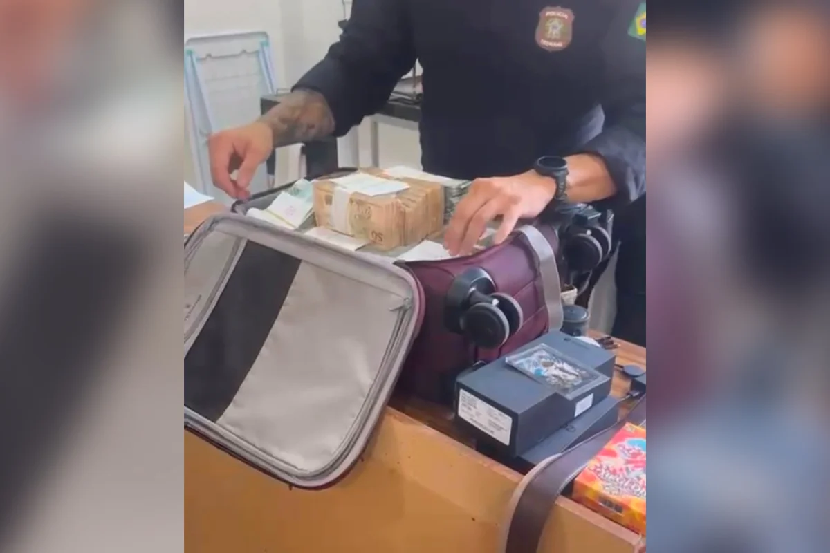 Dinheiro em espécie apreendido pela Polícia Federal