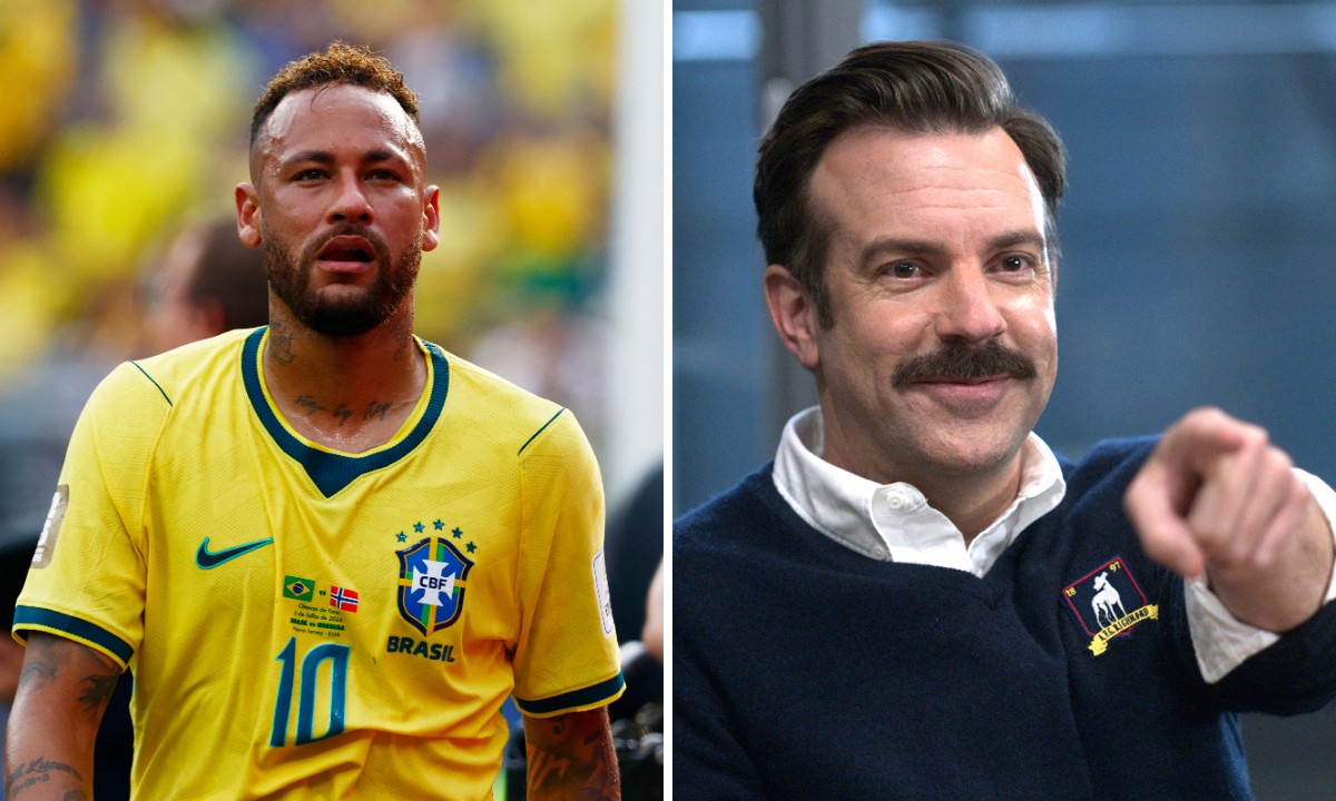 Neymar durante partida de futebol