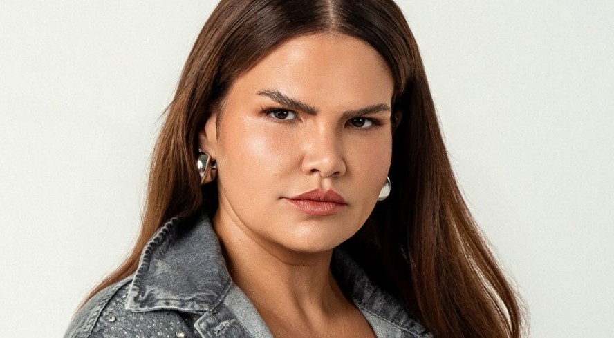 Thais Carla