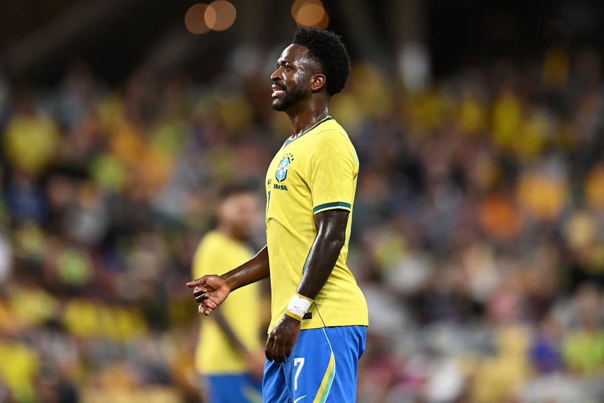 Vini Jr. em campo pela Seleção Brasileira