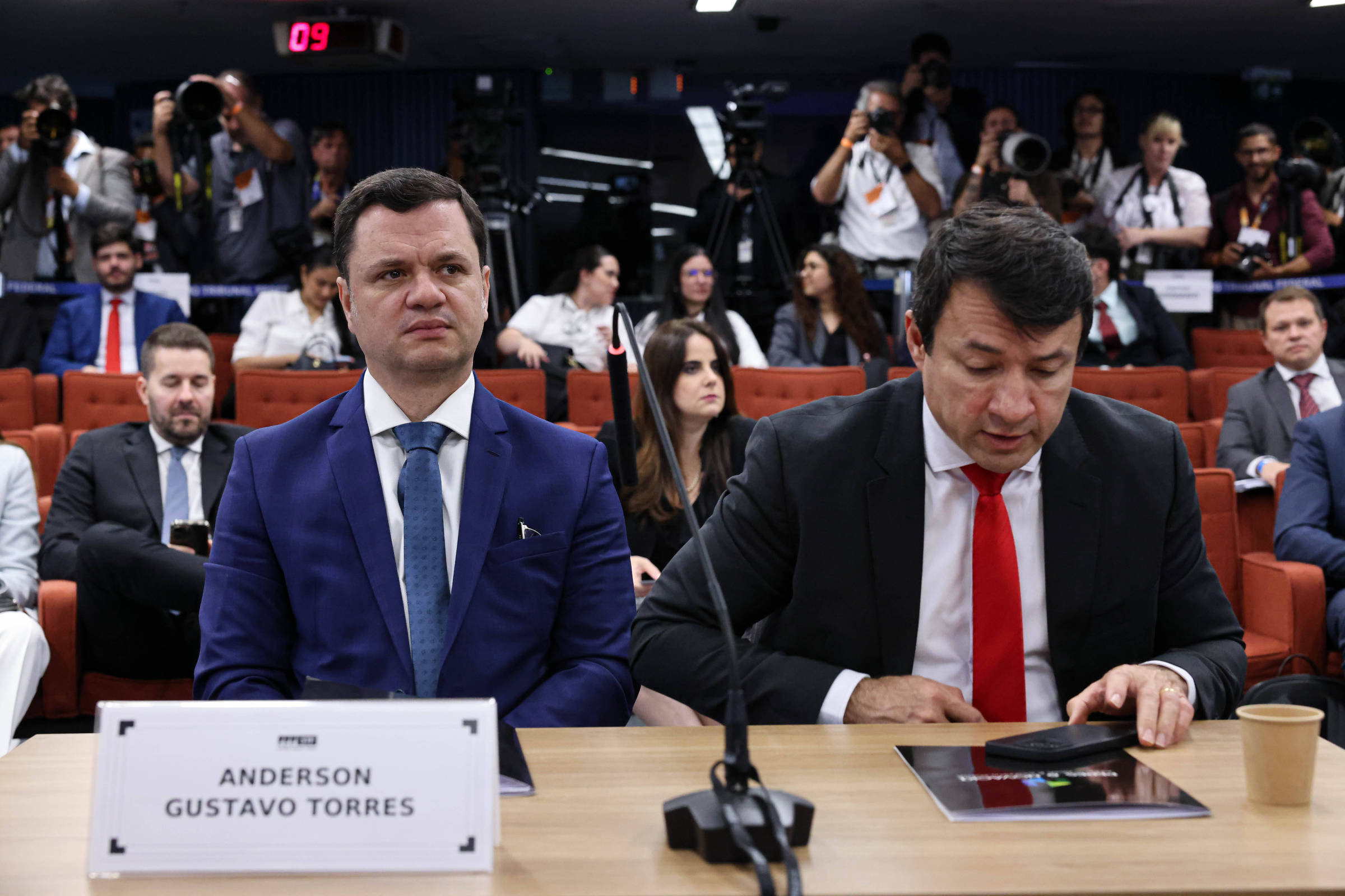 Anderson Torres e o advogado Eumar Novacki