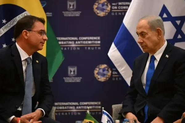 Netanyahu trata América do Sul como quintal de Israel e vê Brasil como obstáculo