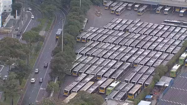 Garagem de ônibus
