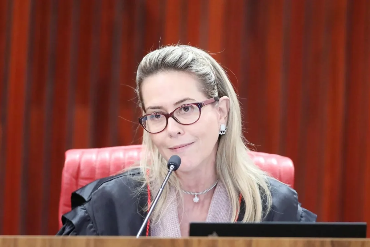 Maria Cláudia Bucchianeri