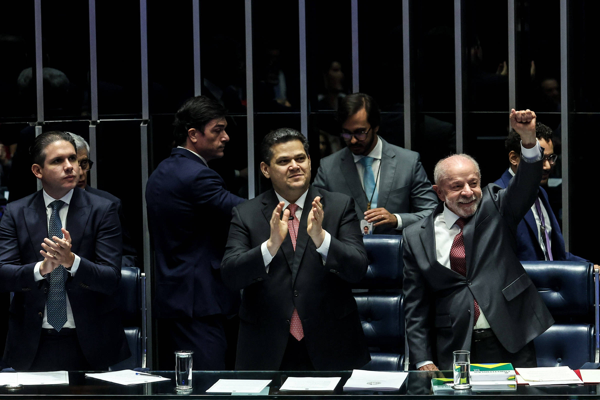 Lula, Davi Alcolumbre e Hugo Motta em cerimônia