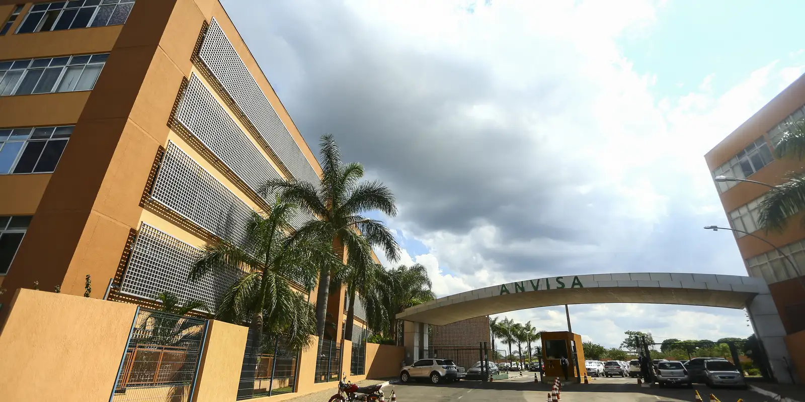 Fachada da sede da Anvisa em Brasília