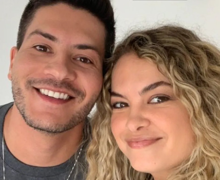 Arthur Aguiar e Lua Blanco juntos