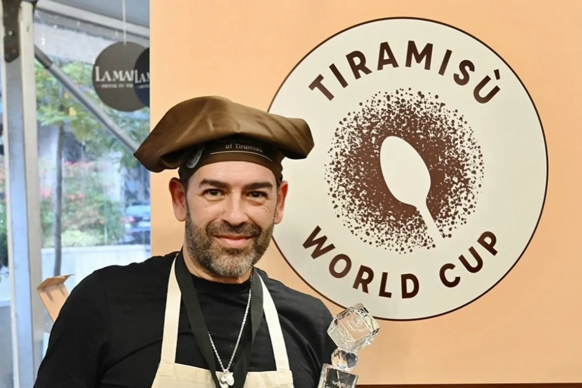 Marcos Muzzi com o título do Tiramisù World Cup