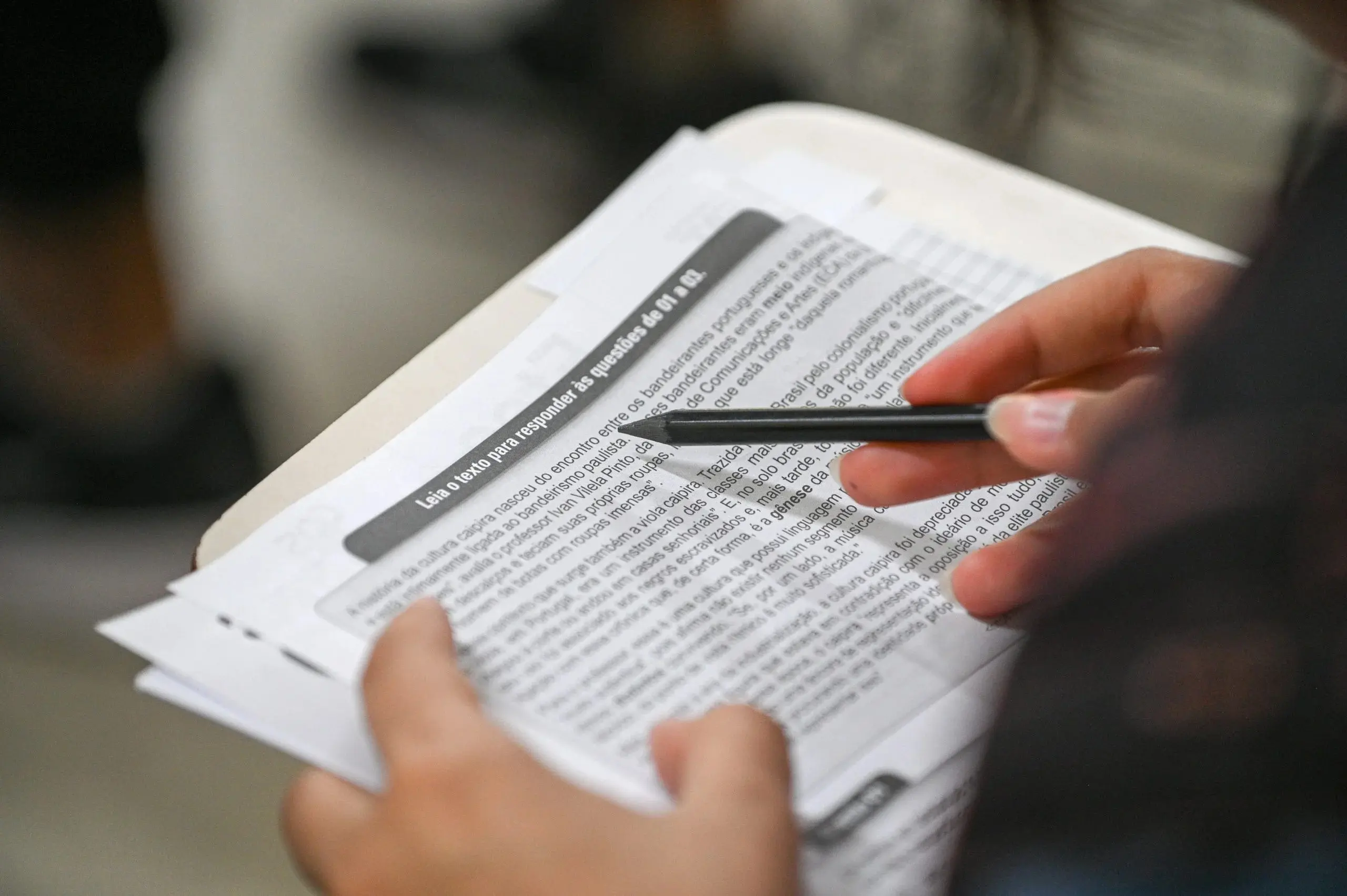 Estudantes realizam prova do Vestibulinho das Etecs