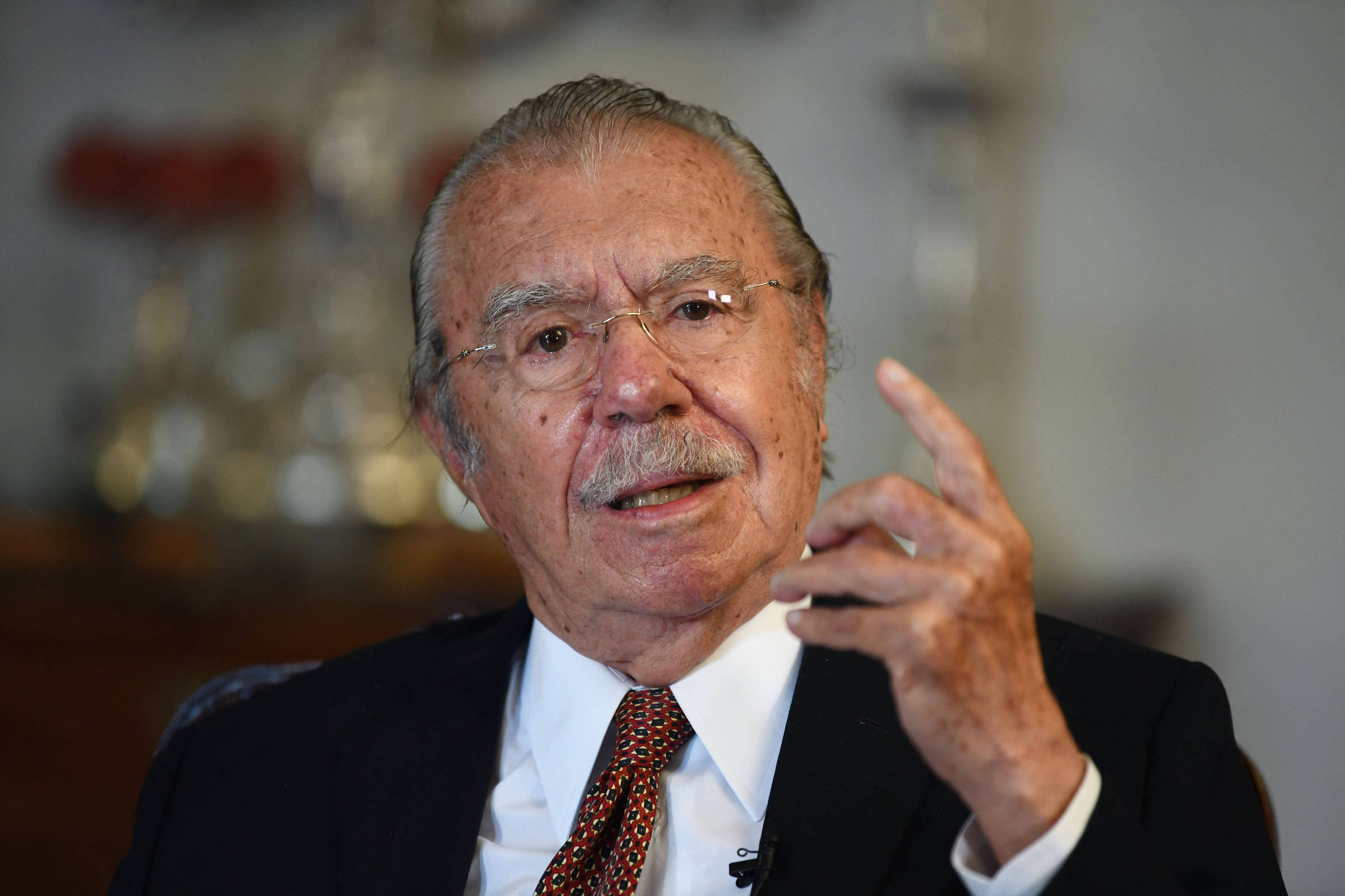 José Sarney durante entrevista em Brasília