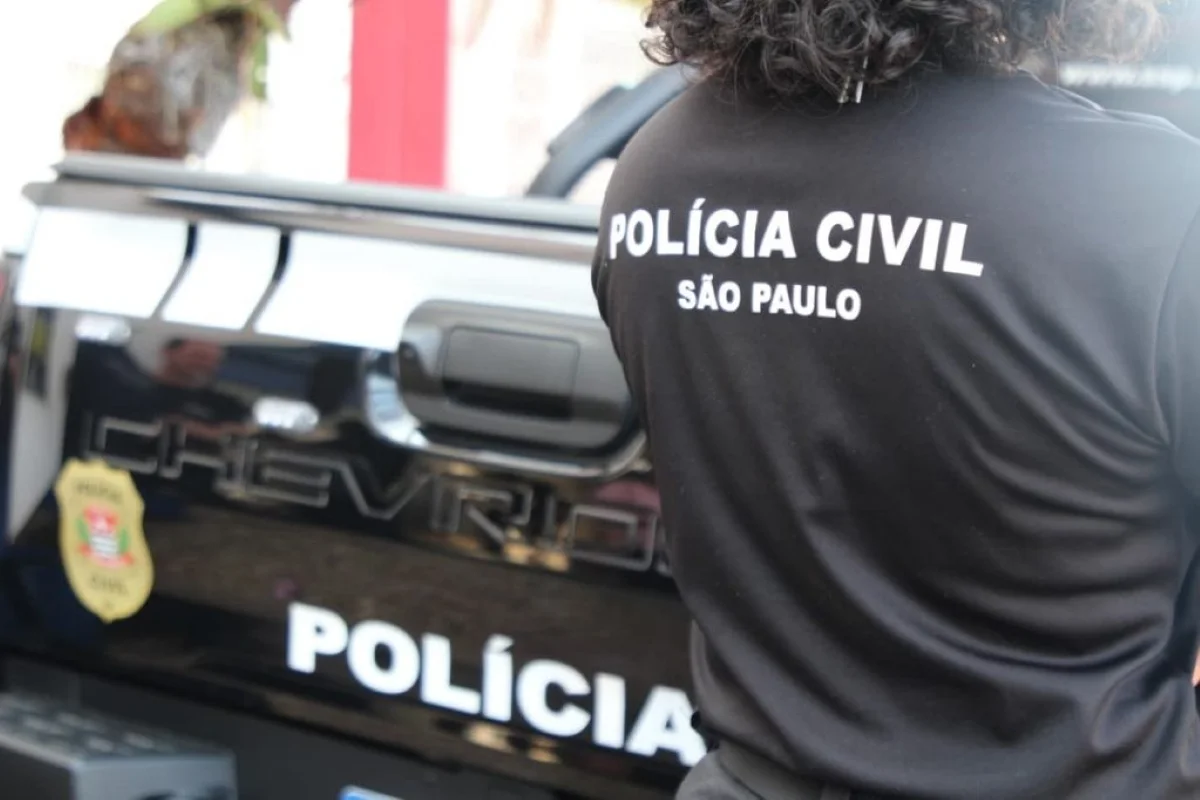 Materiais apreendidos pela Polícia Civil em Santos