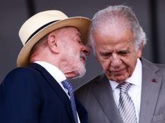 Lula conversa com José Múcio Monteiro
