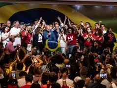 Lula discursa após a vitória eleitoral em hotel de São Paulo