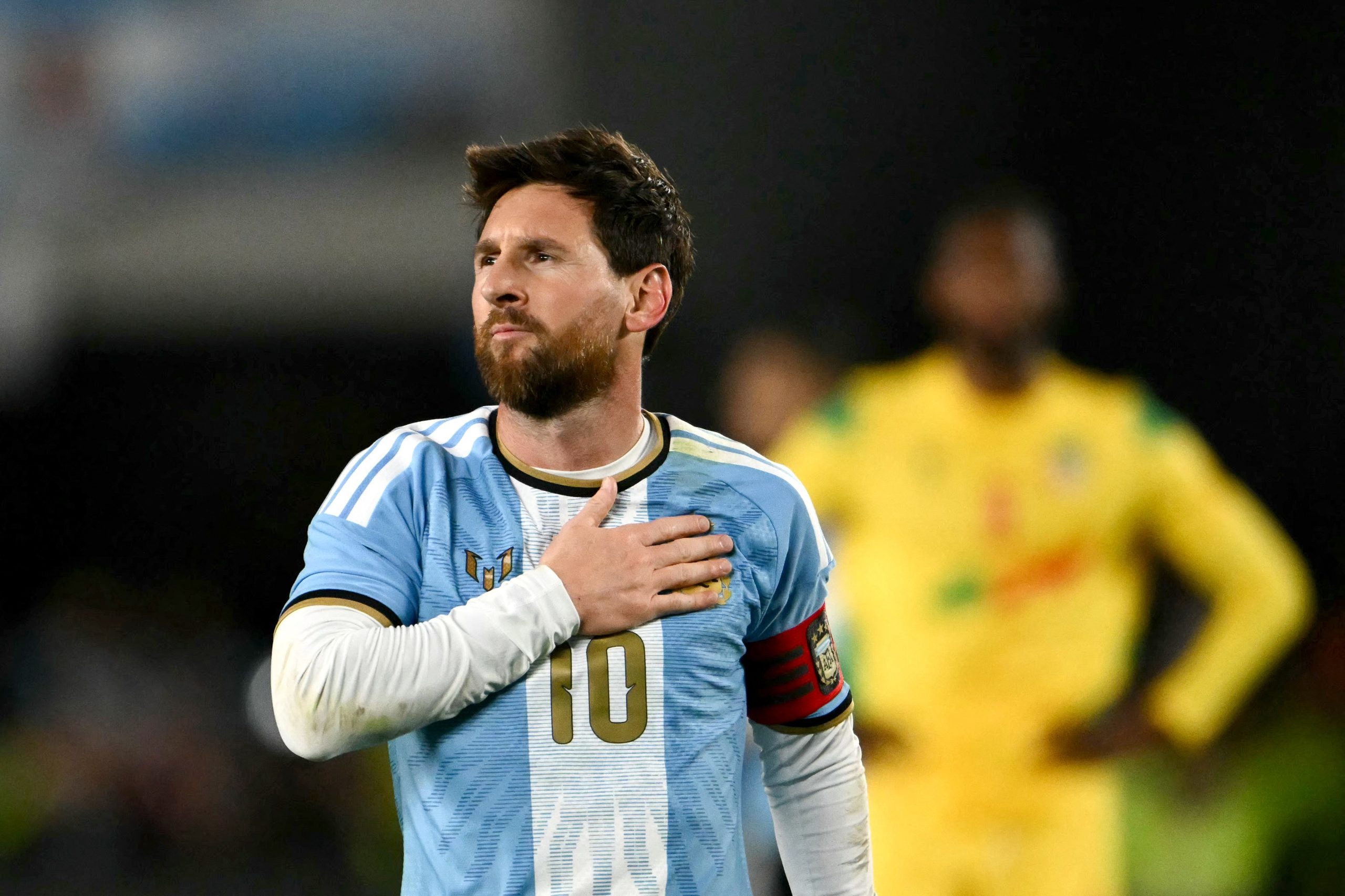 Lionel Messi se despede da seleção argentina no estádio Monumental de Núñez